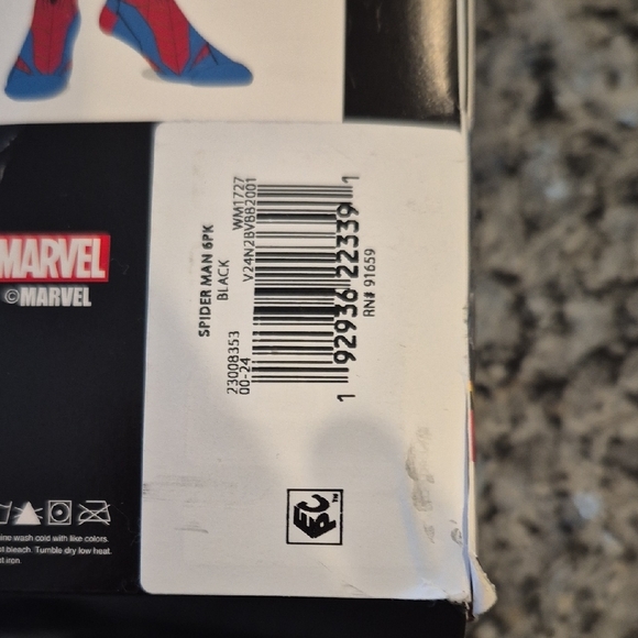 Marvel Spider-Man Themed Crew Socks Set - Picture 4 of 7